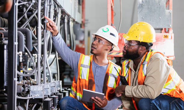 Best Electrical Installation Contractor  in South Bend, WA